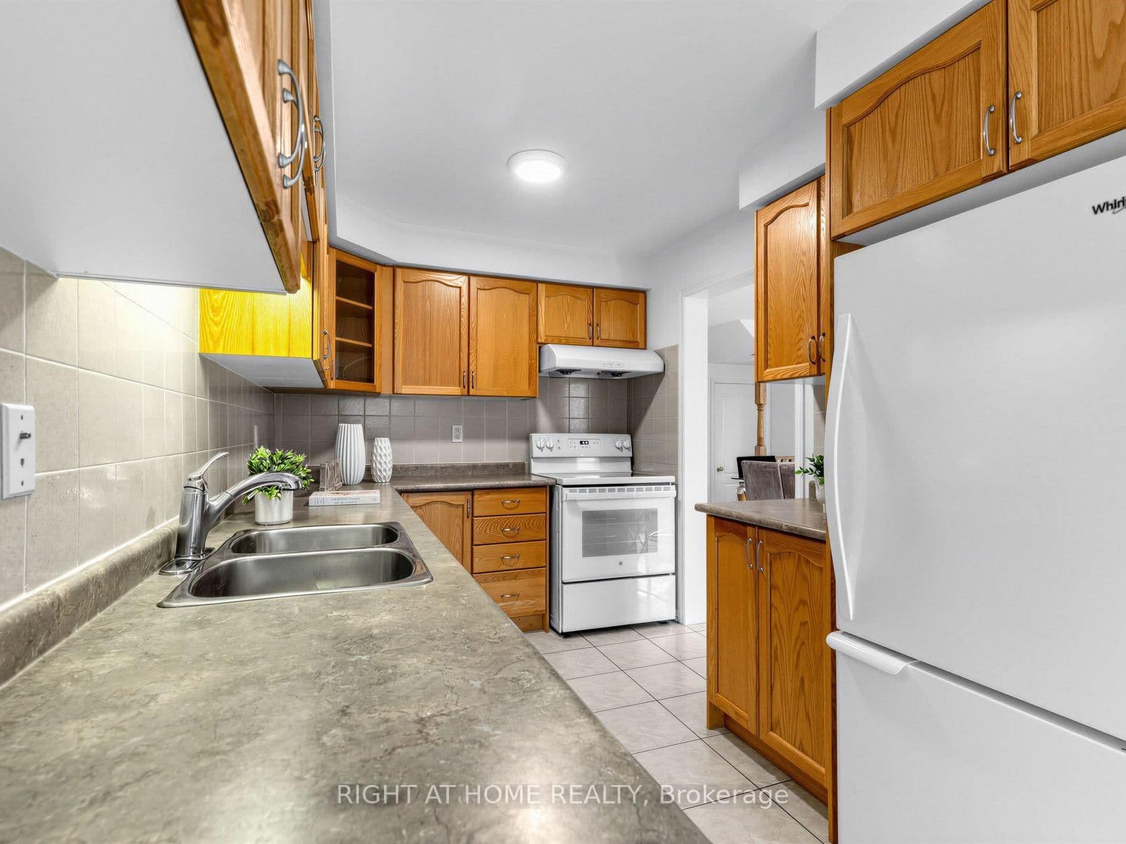 81 Briarcrest Drive thumbnail 14