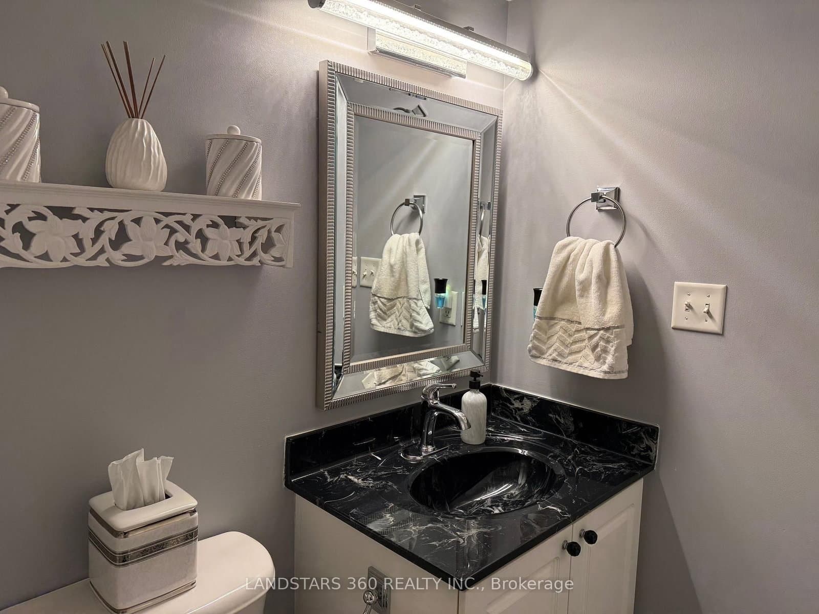 39 Oneida Crescent, Unit 906 thumbnail 13