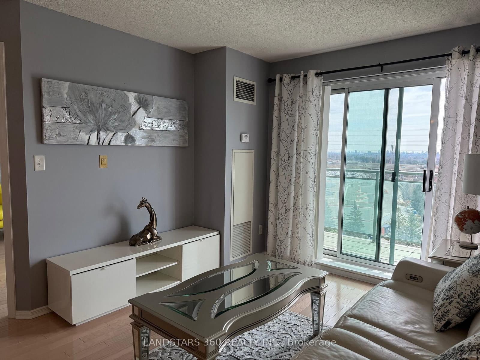 39 Oneida Crescent, Unit 906 thumbnail 9