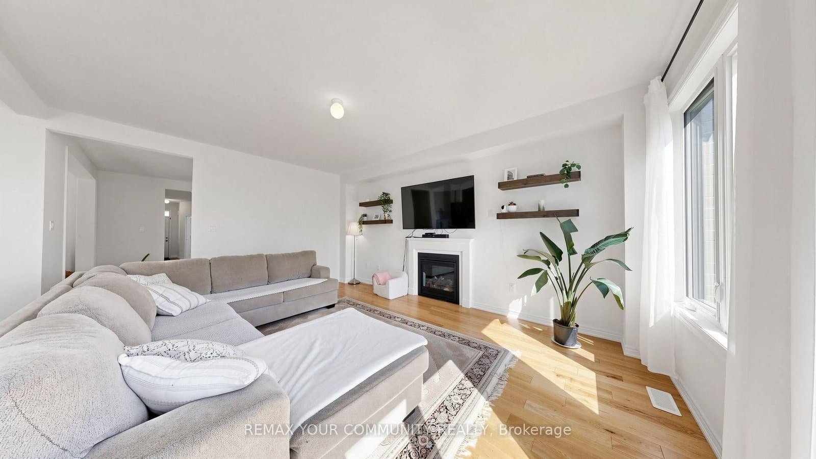 32 Baycroft Boulevard thumbnail 26