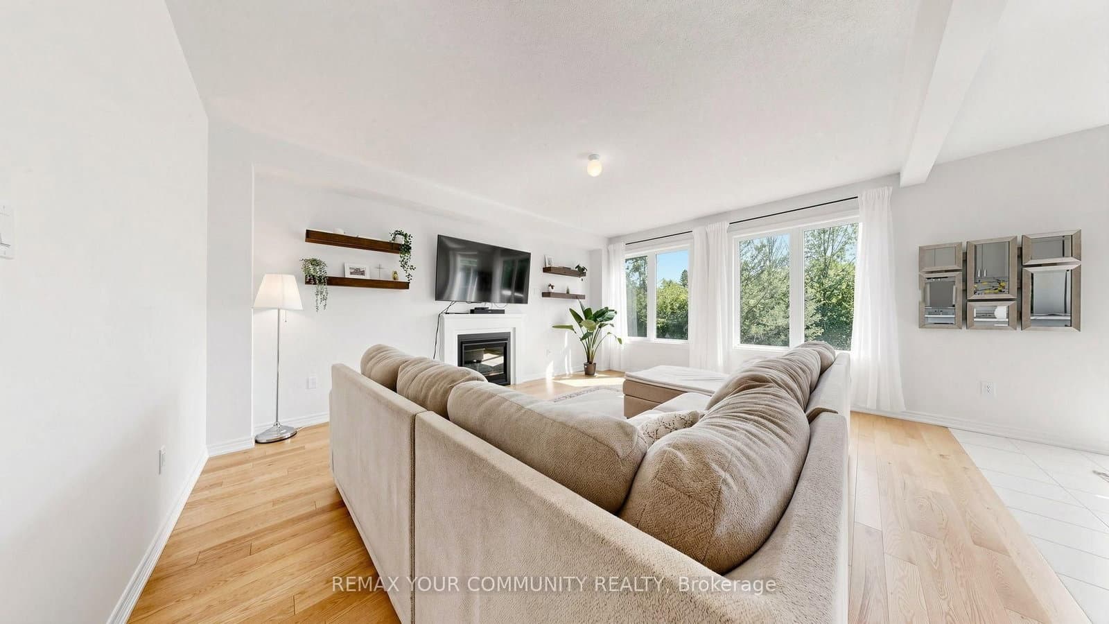 32 Baycroft Boulevard thumbnail 27