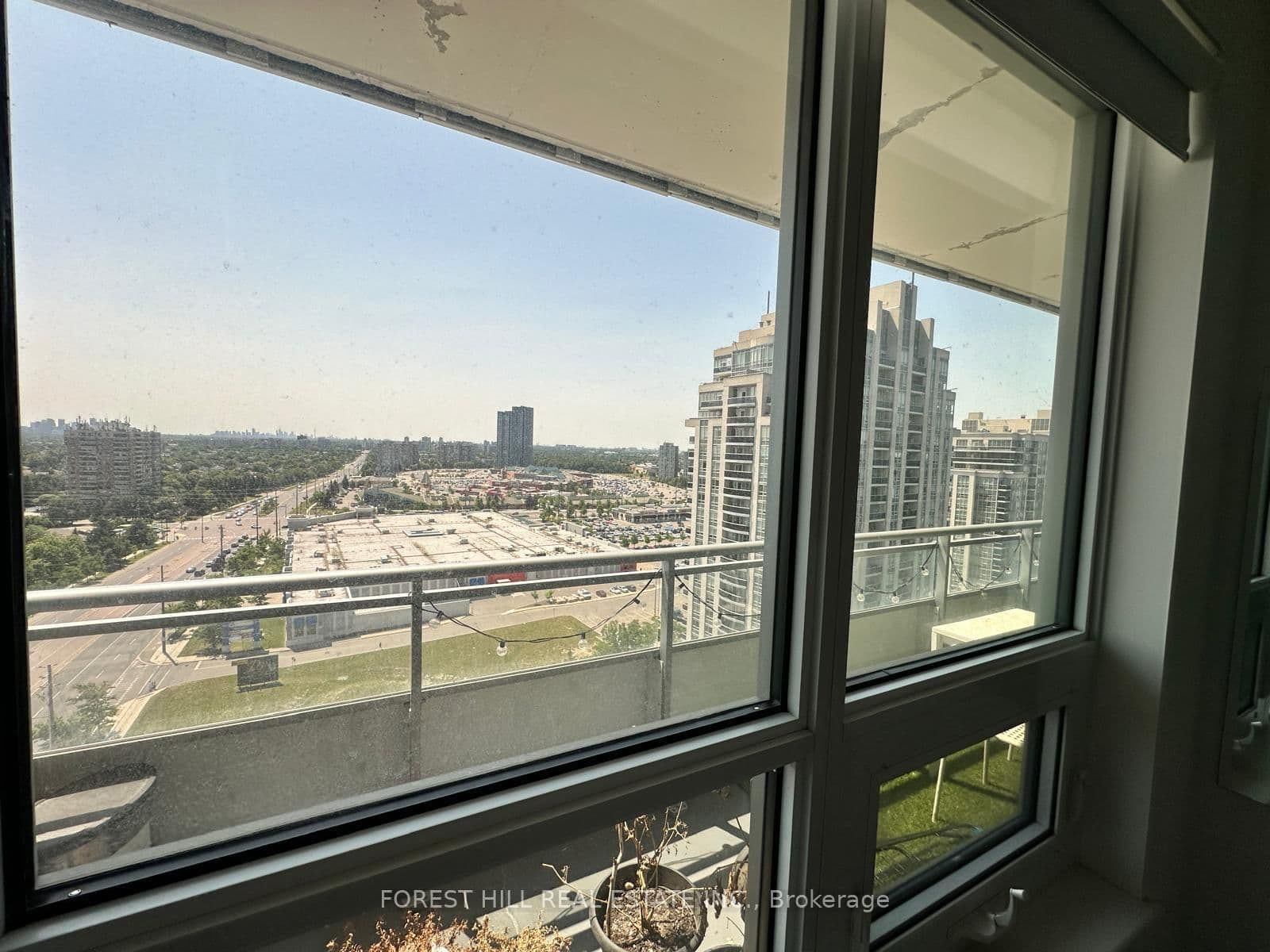 7890 Bathurst Street, Unit 1706 thumbnail 19