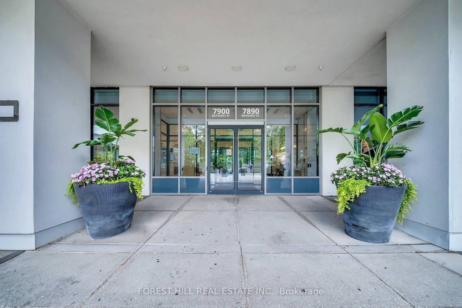 7890 Bathurst Street, Unit 1706 thumbnail 3