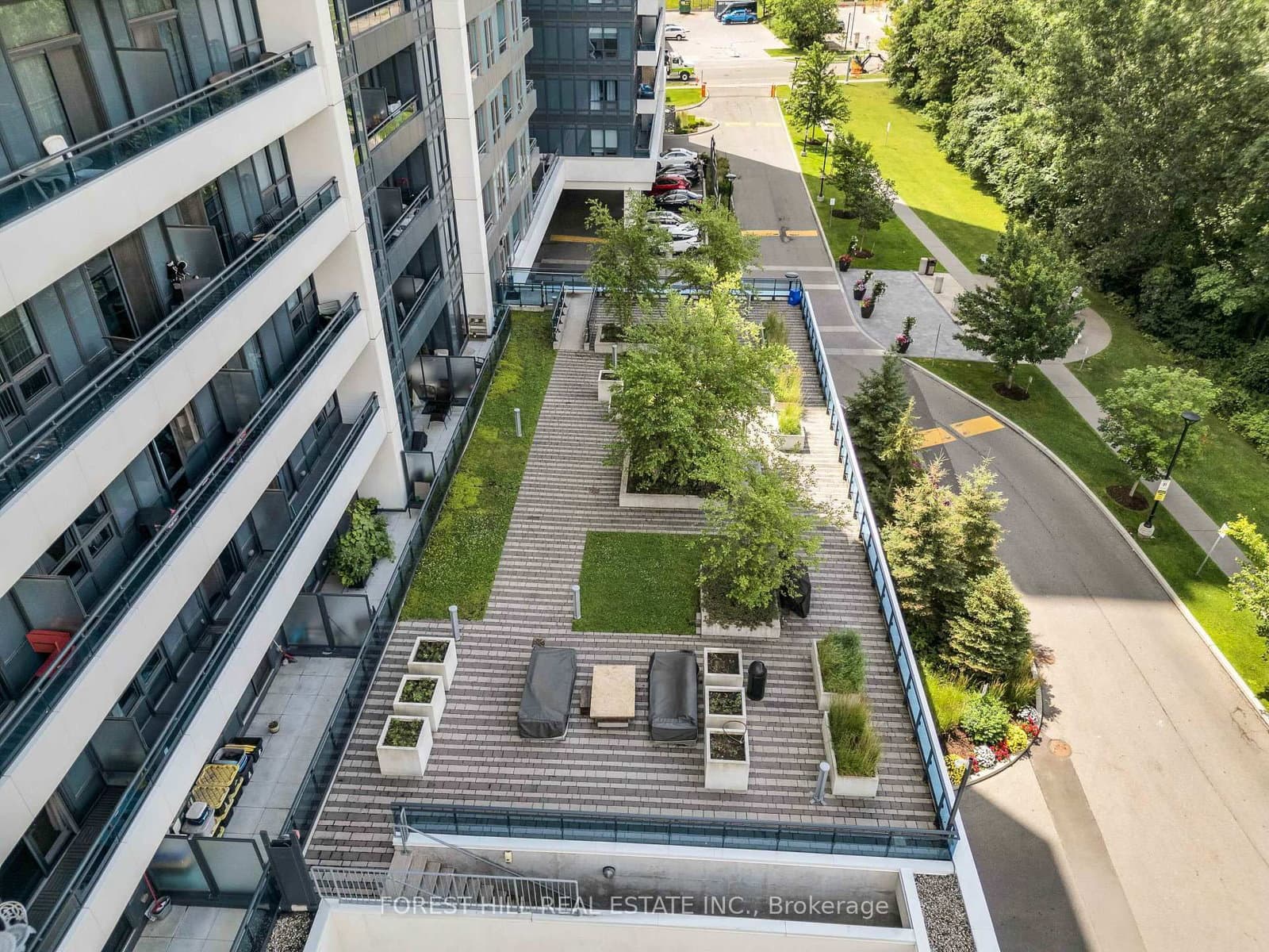 7890 Bathurst Street, Unit 1706 thumbnail 40