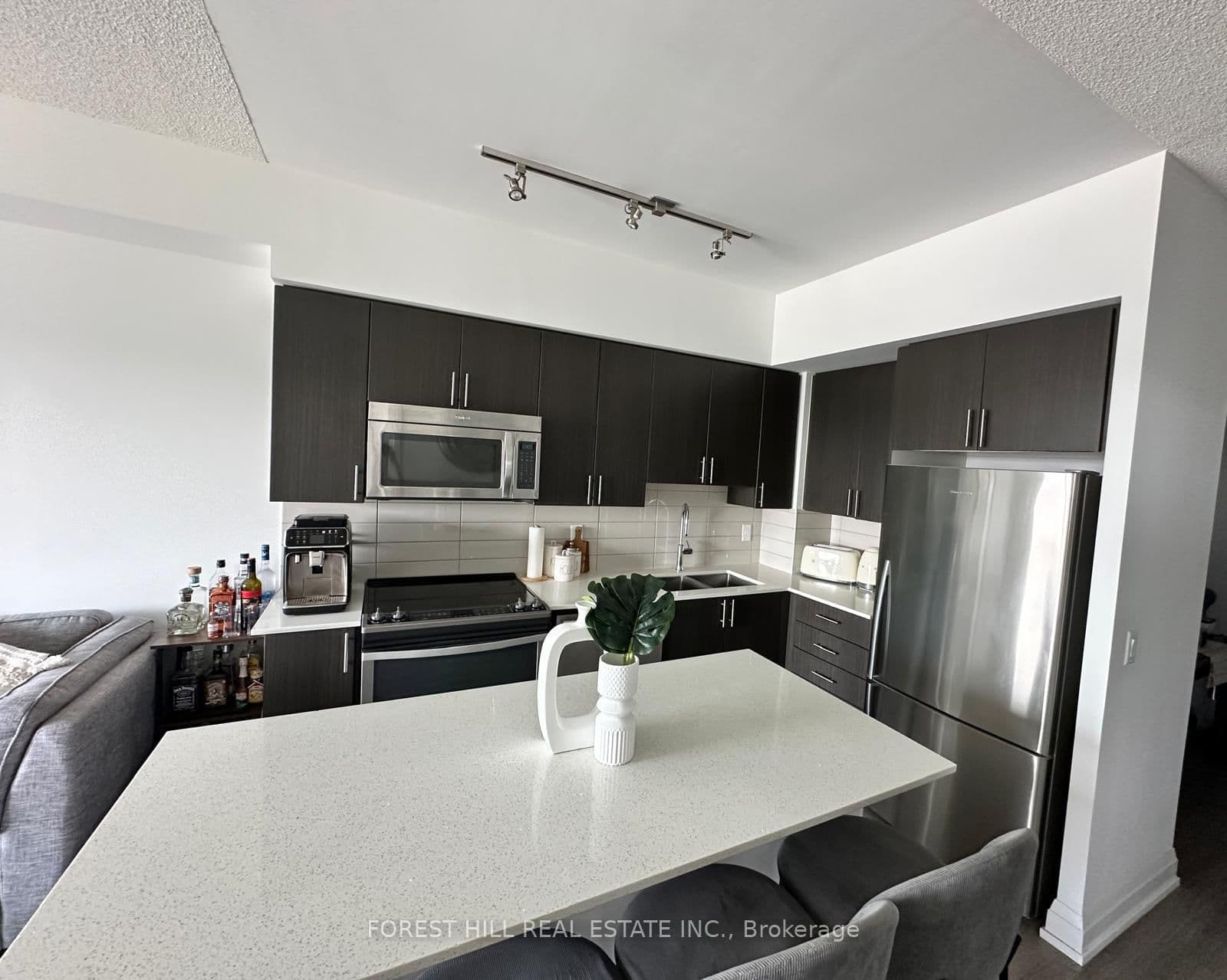 7890 Bathurst Street, Unit 1706 thumbnail 7