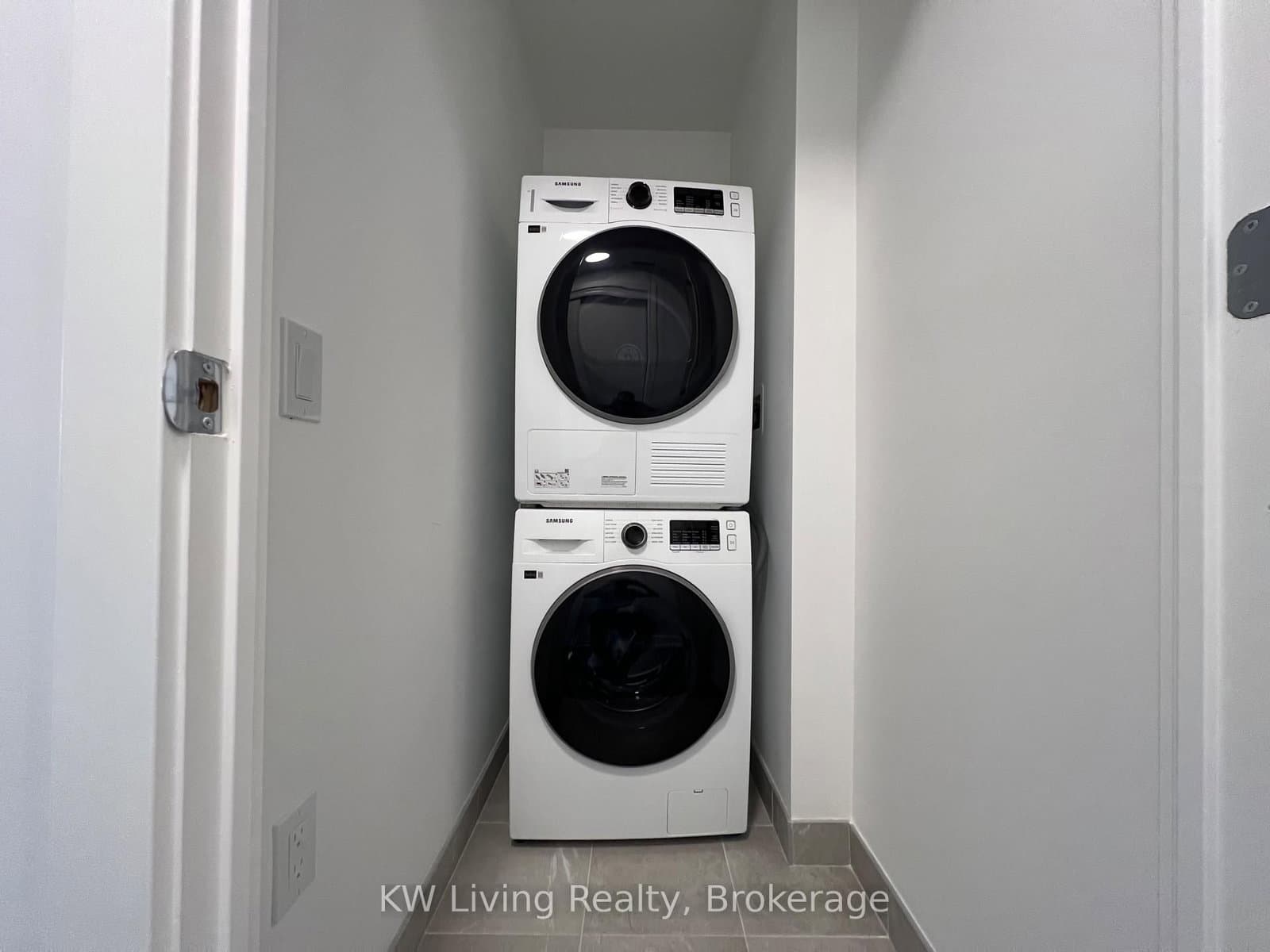 5 Meadowdale Road, Unit 903 thumbnail 31