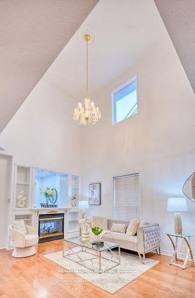 89 English Oak Drive thumbnail 31