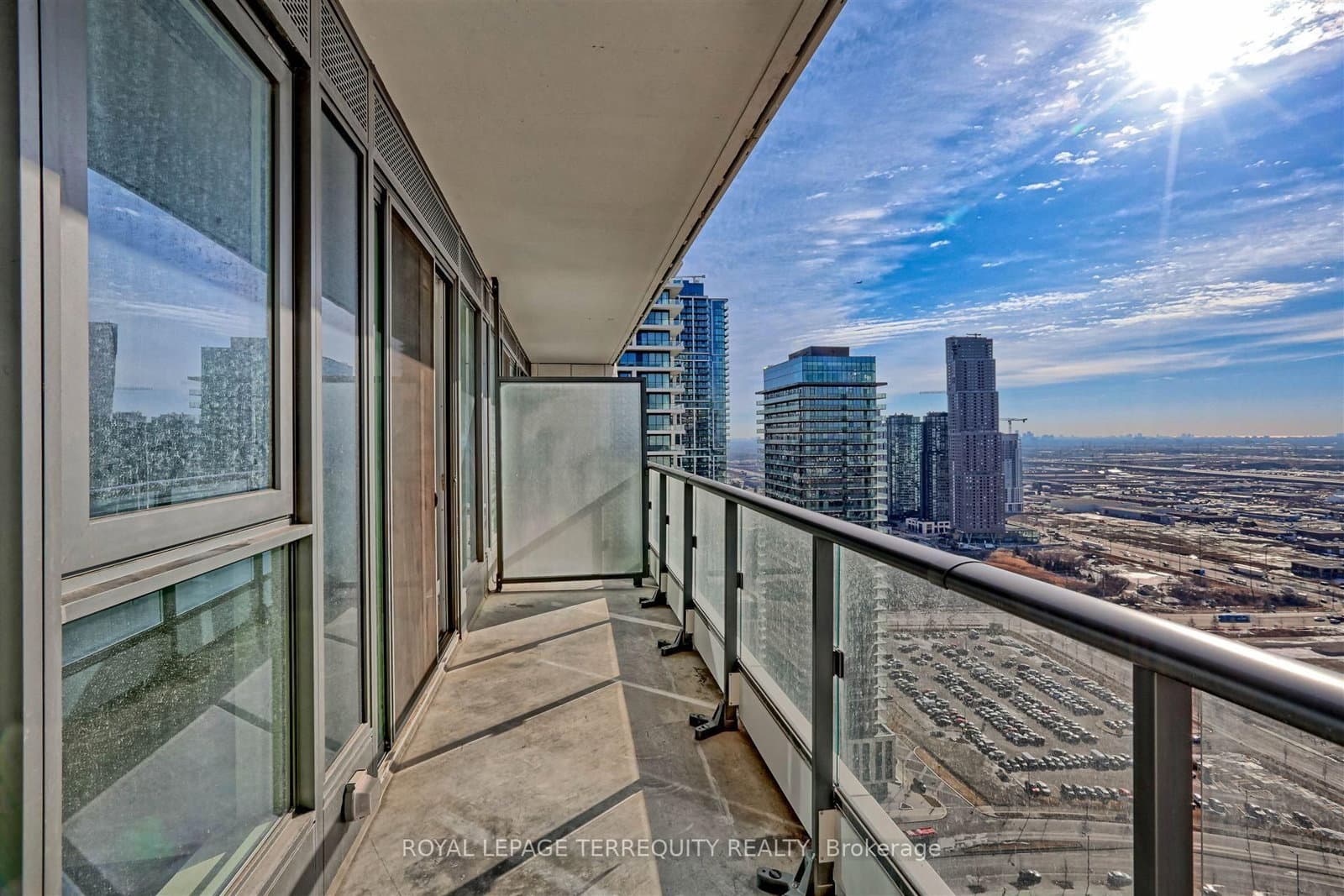 898 Portage Parkway, Unit 3707 thumbnail 11