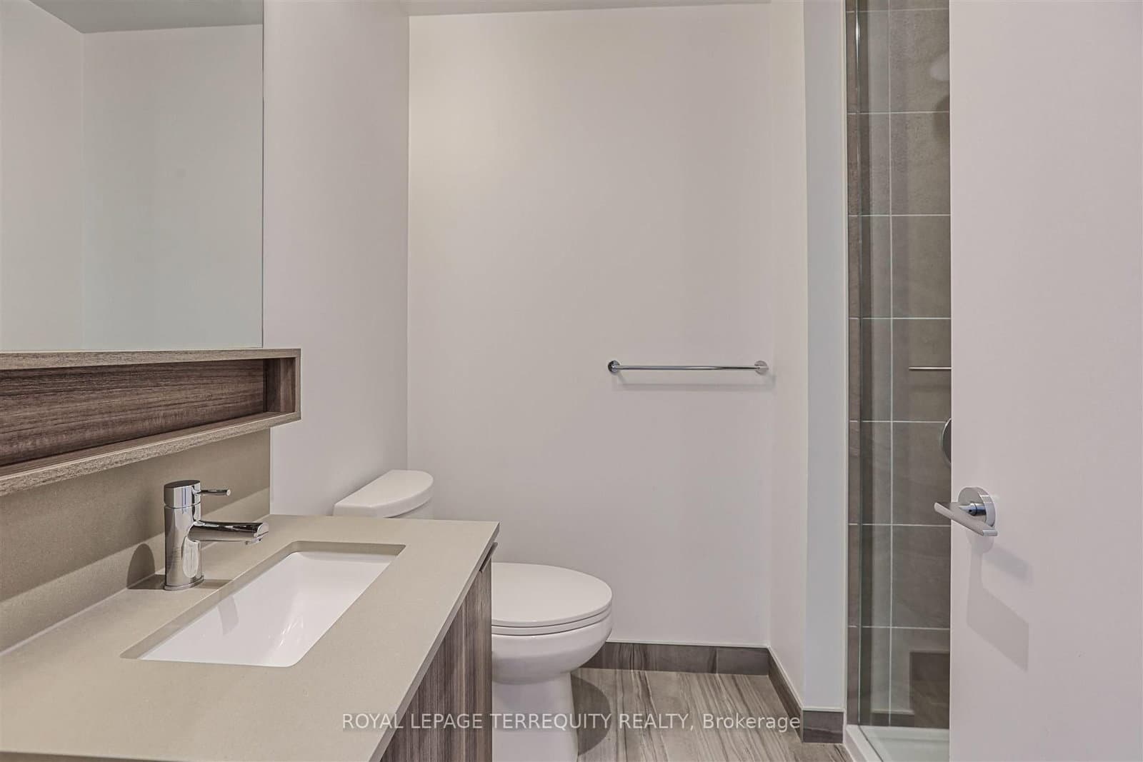 898 Portage Parkway, Unit 3707 thumbnail 12