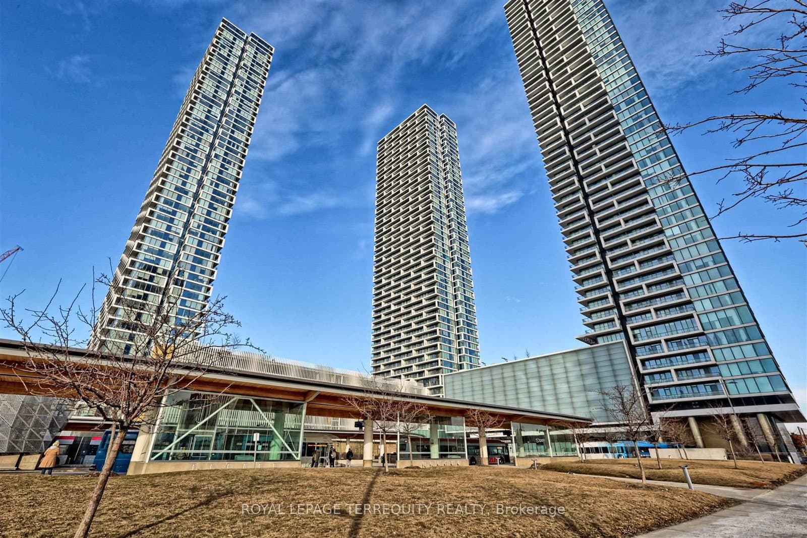 898 Portage Parkway, Unit 3707 thumbnail 17