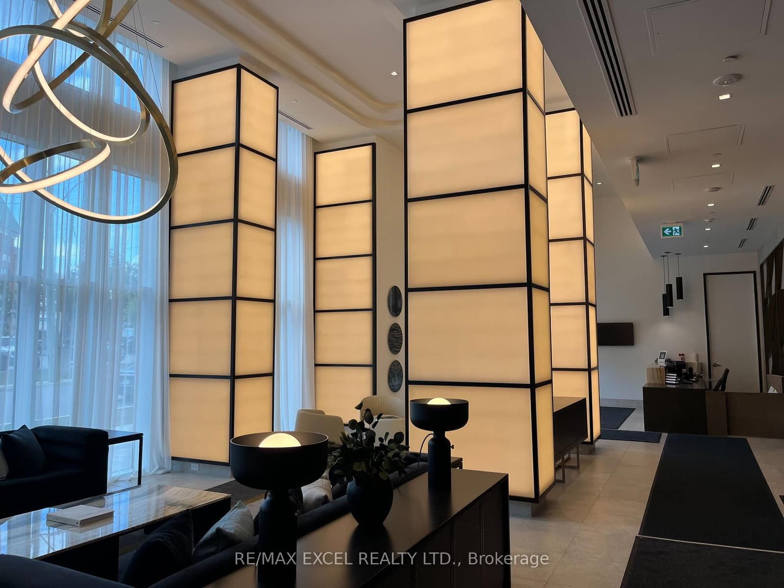 8888 Yonge Street, Unit 904 thumbnail 10