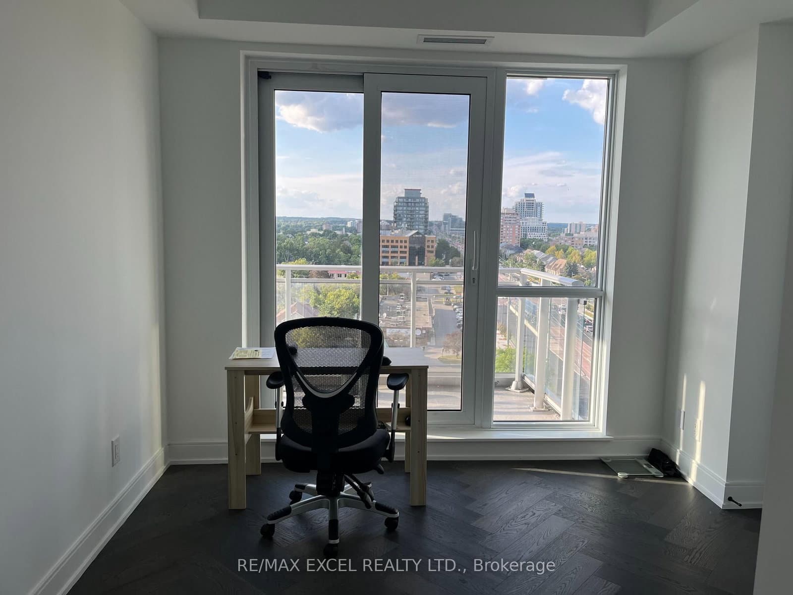 8888 Yonge Street, Unit 904 thumbnail 26
