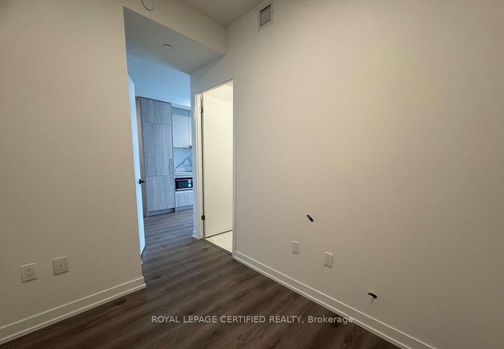225 Commerce Street, Unit 5515 thumbnail 10