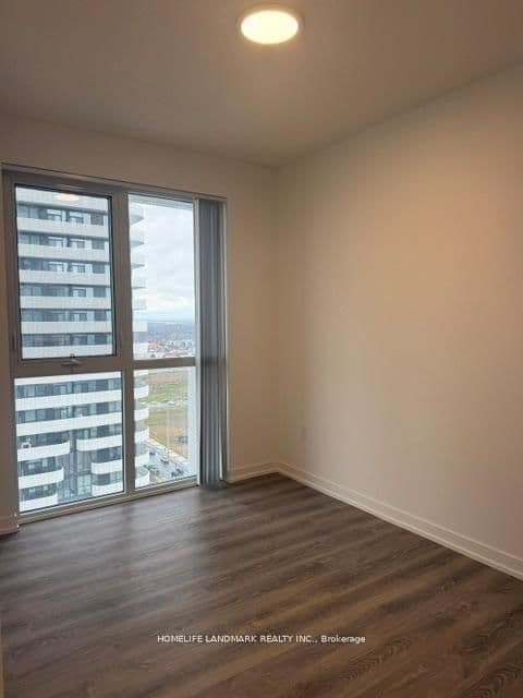8 Interchange Way, Unit 2212 thumbnail 5