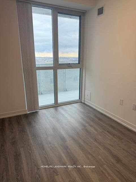 8 Interchange Way, Unit 2212 thumbnail 6