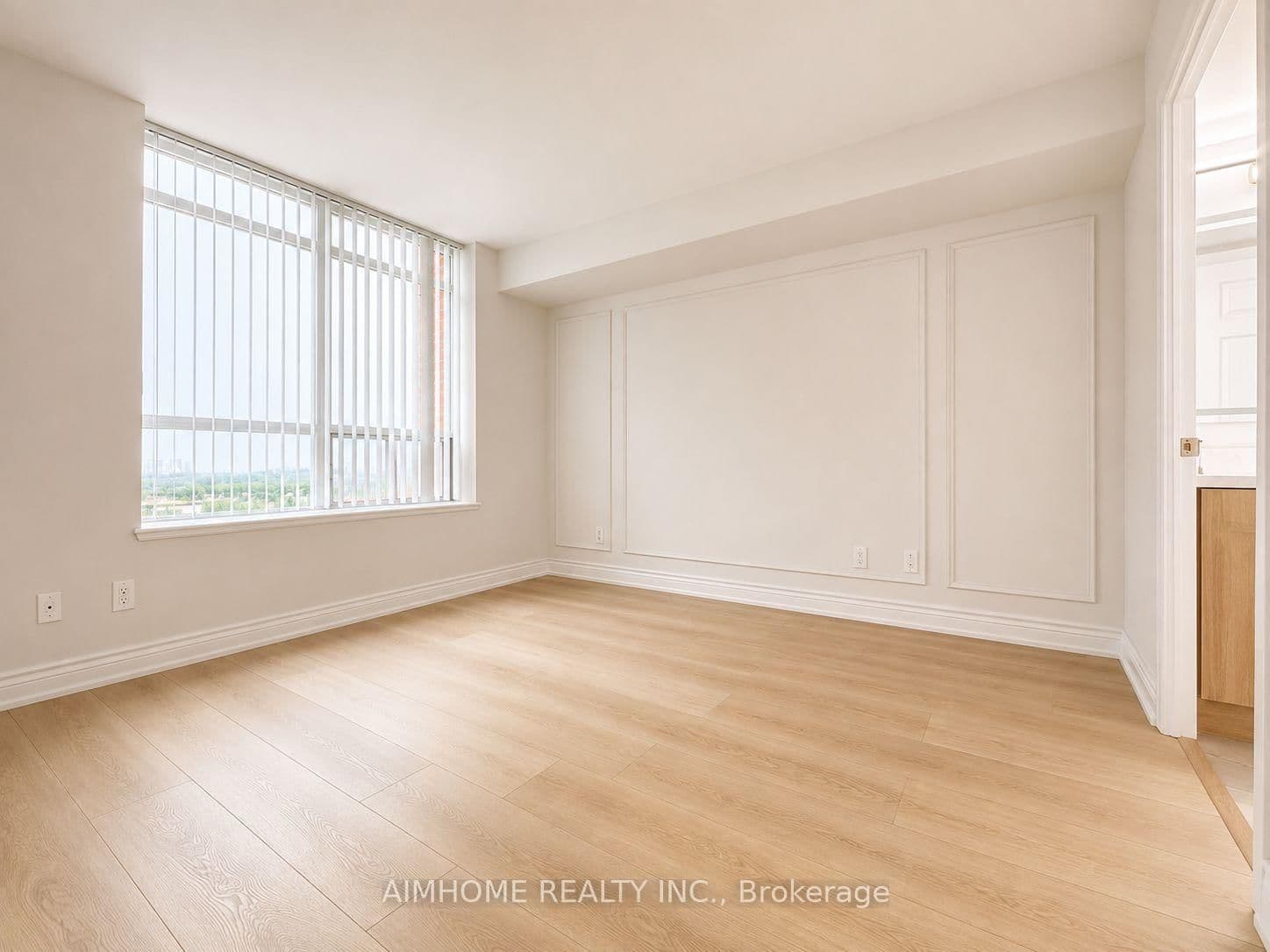 75 King William Crescent, Unit 804 thumbnail 11