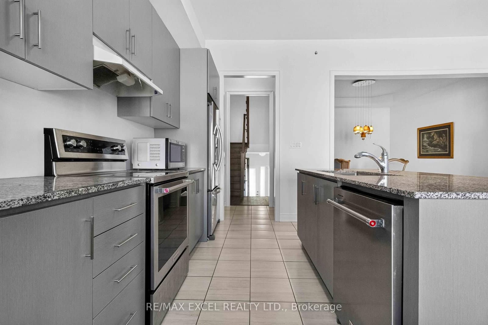 9540 Weston Road, Unit Upper thumbnail 11