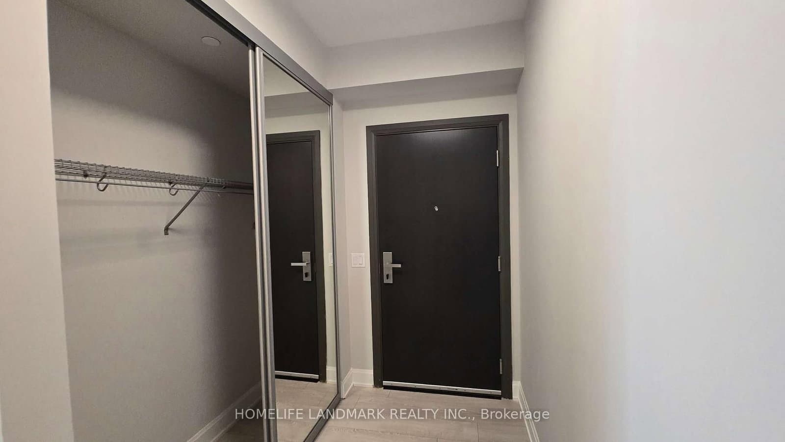38 Water Walk Drive, Unit 1906 thumbnail 2