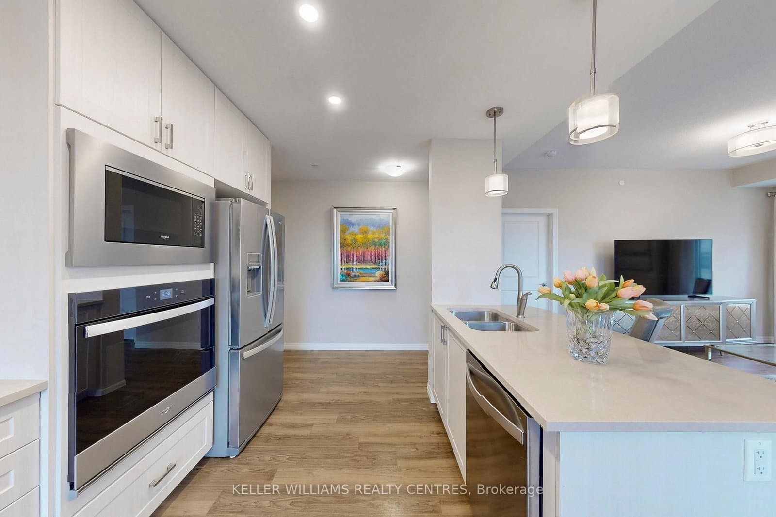 460 William Graham Drive, Unit 313 thumbnail 12