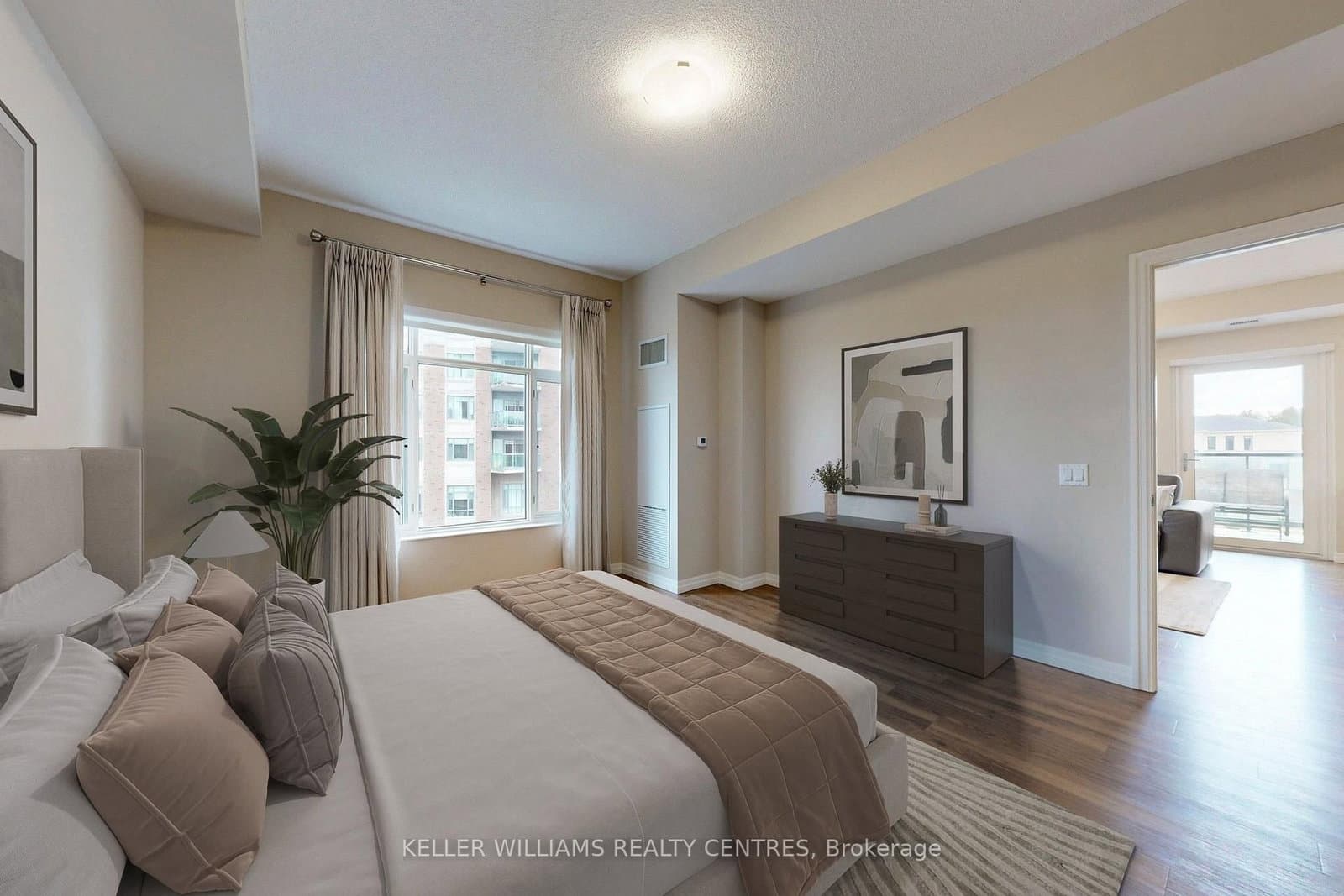 460 William Graham Drive, Unit 313 thumbnail 18