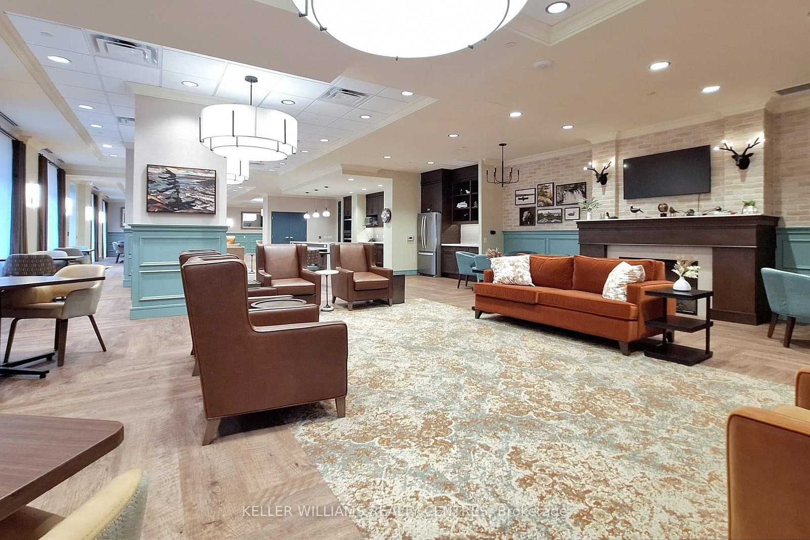 460 William Graham Drive, Unit 313 thumbnail 27