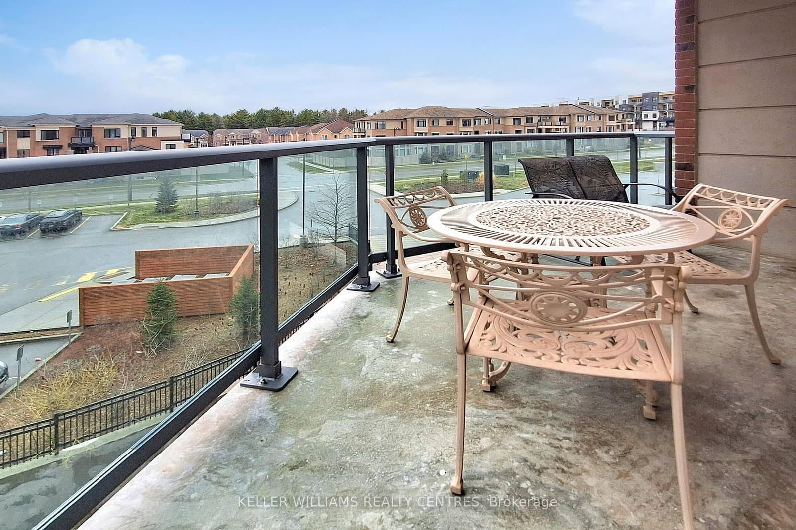 460 William Graham Drive, Unit 313 thumbnail 9