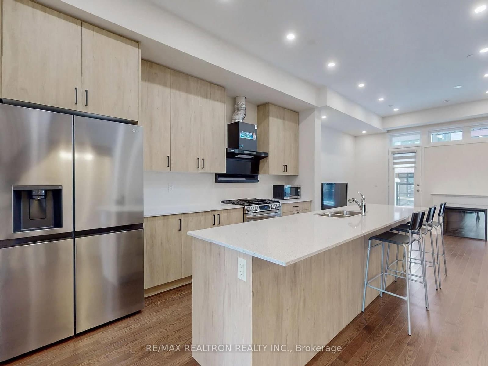 45 Credit Lane, Unit Rm 3 thumbnail 10