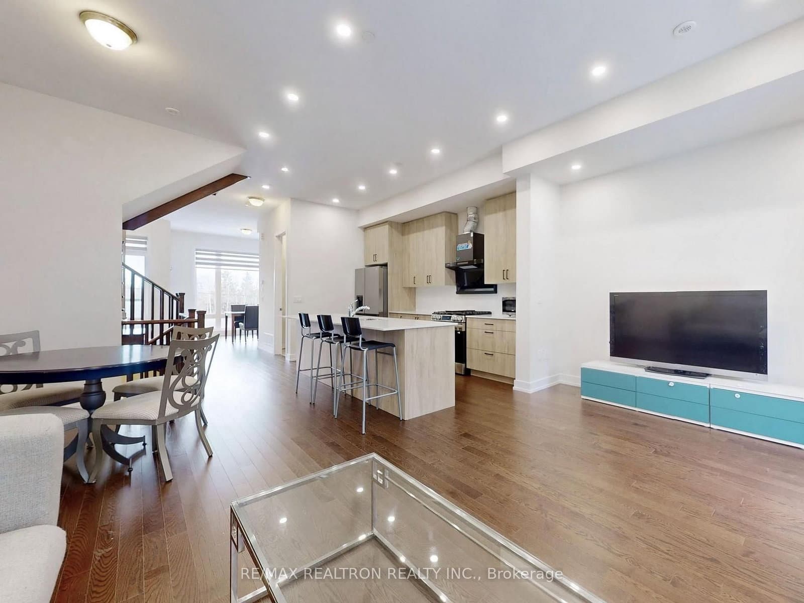 45 Credit Lane, Unit Rm 3 thumbnail 12