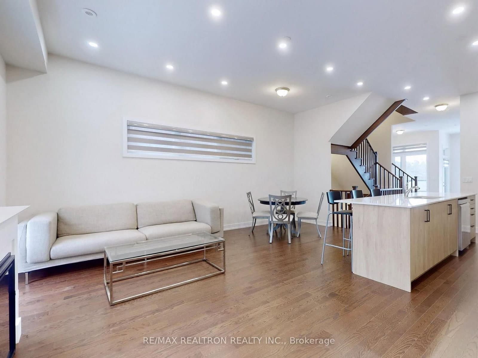 45 Credit Lane, Unit Rm 3 thumbnail 14