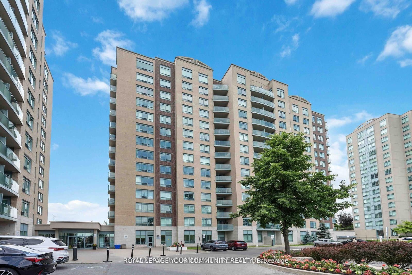 23 Oneida Crescent, Unit 909 - Image 1