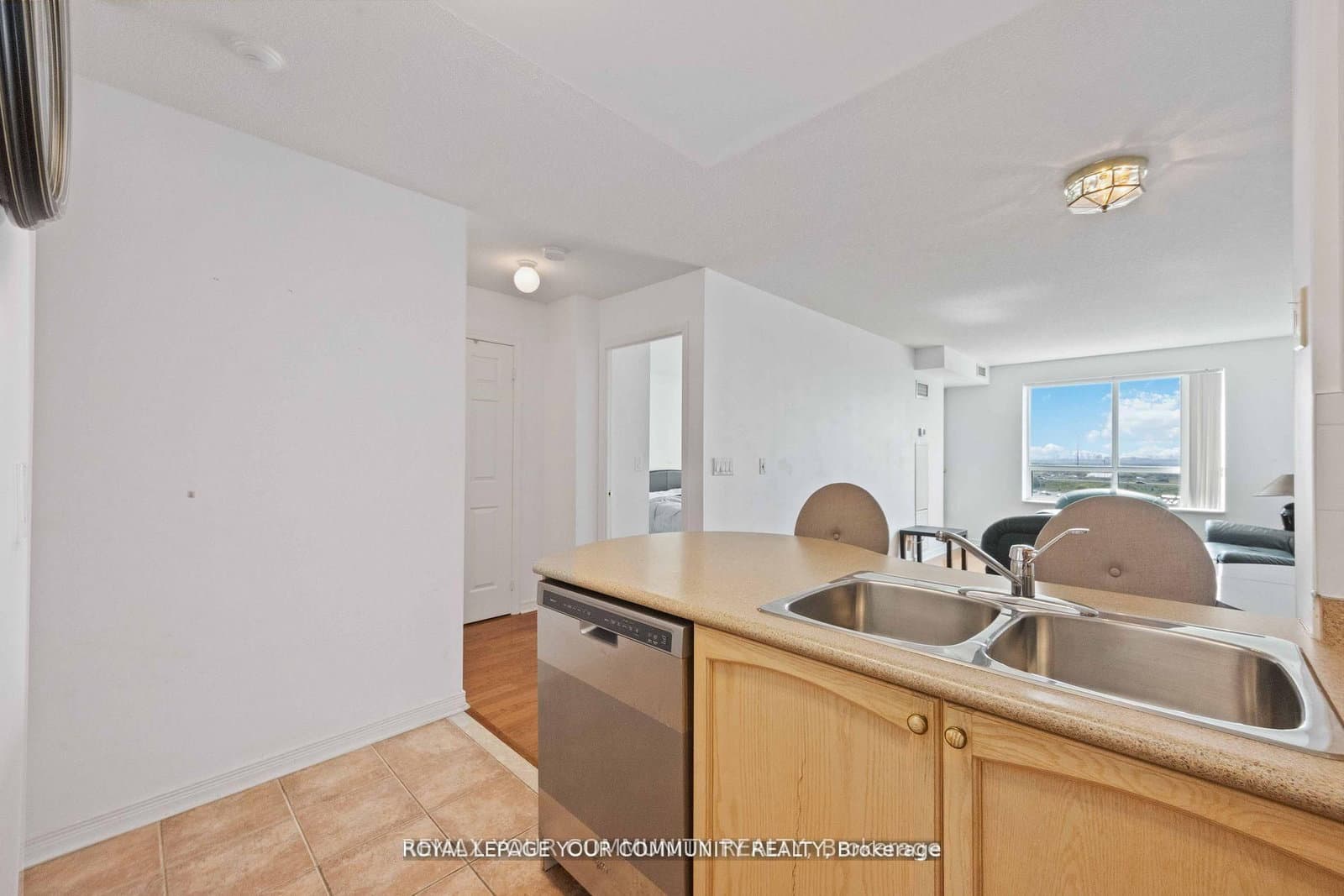 23 Oneida Crescent, Unit 909 thumbnail 13