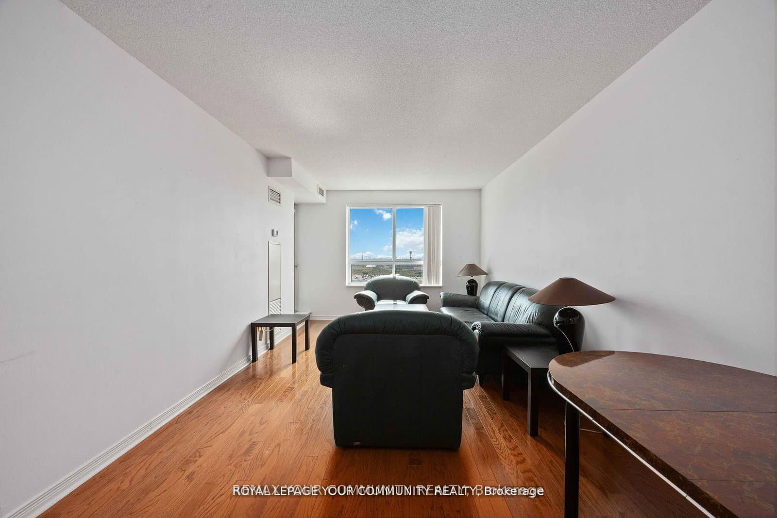 23 Oneida Crescent, Unit 909 thumbnail 14