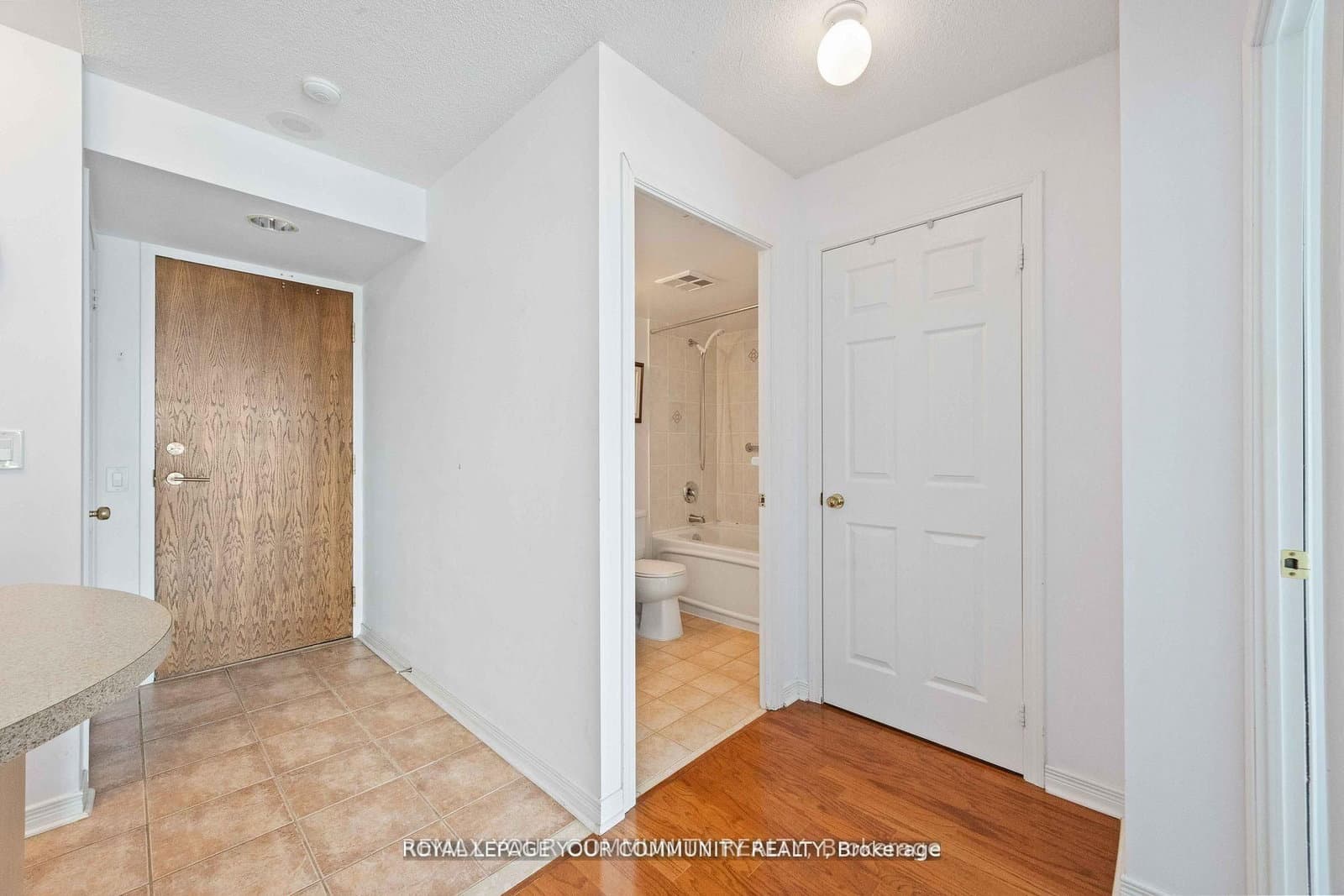 23 Oneida Crescent, Unit 909 thumbnail 16