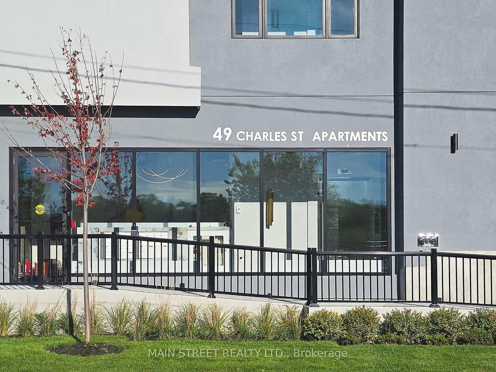 49 Charles Street, Unit 305 thumbnail 2