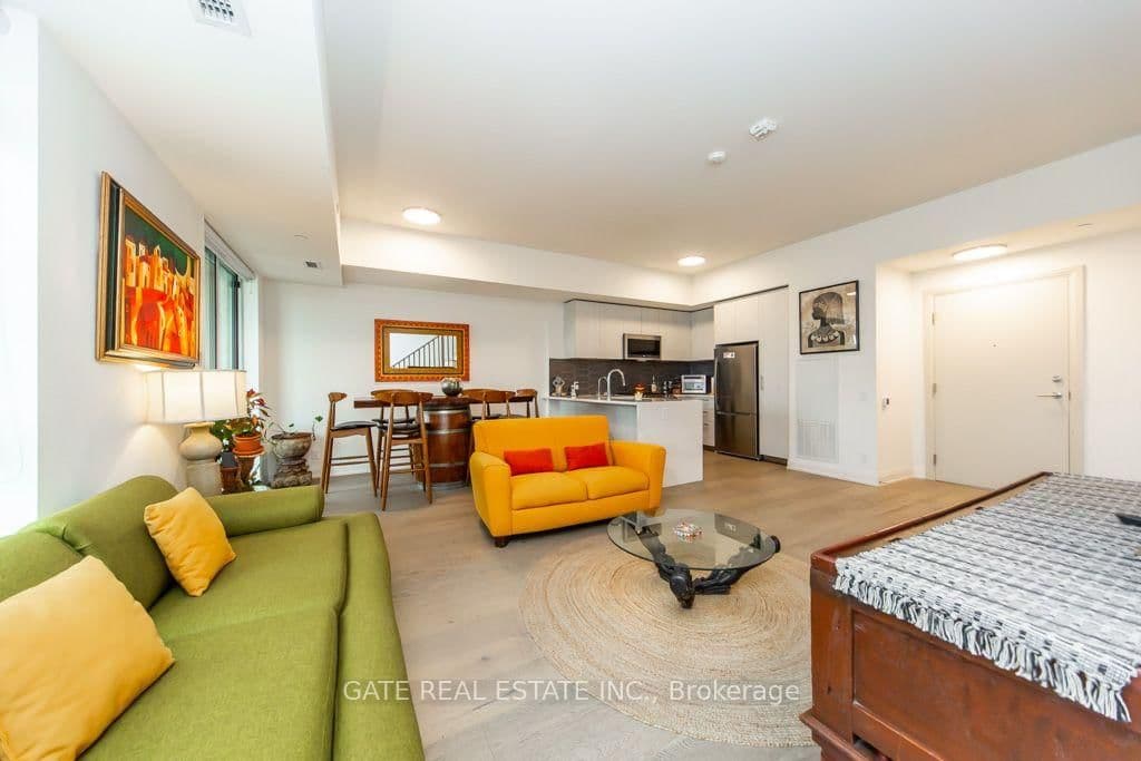 101 Cathedral High Street, Unit Ph3 thumbnail 14