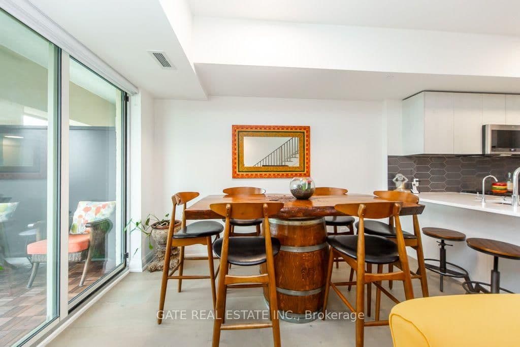 101 Cathedral High Street, Unit Ph3 thumbnail 16