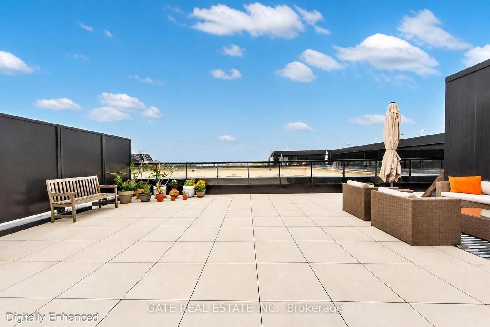 101 Cathedral High Street, Unit Ph3 thumbnail 48