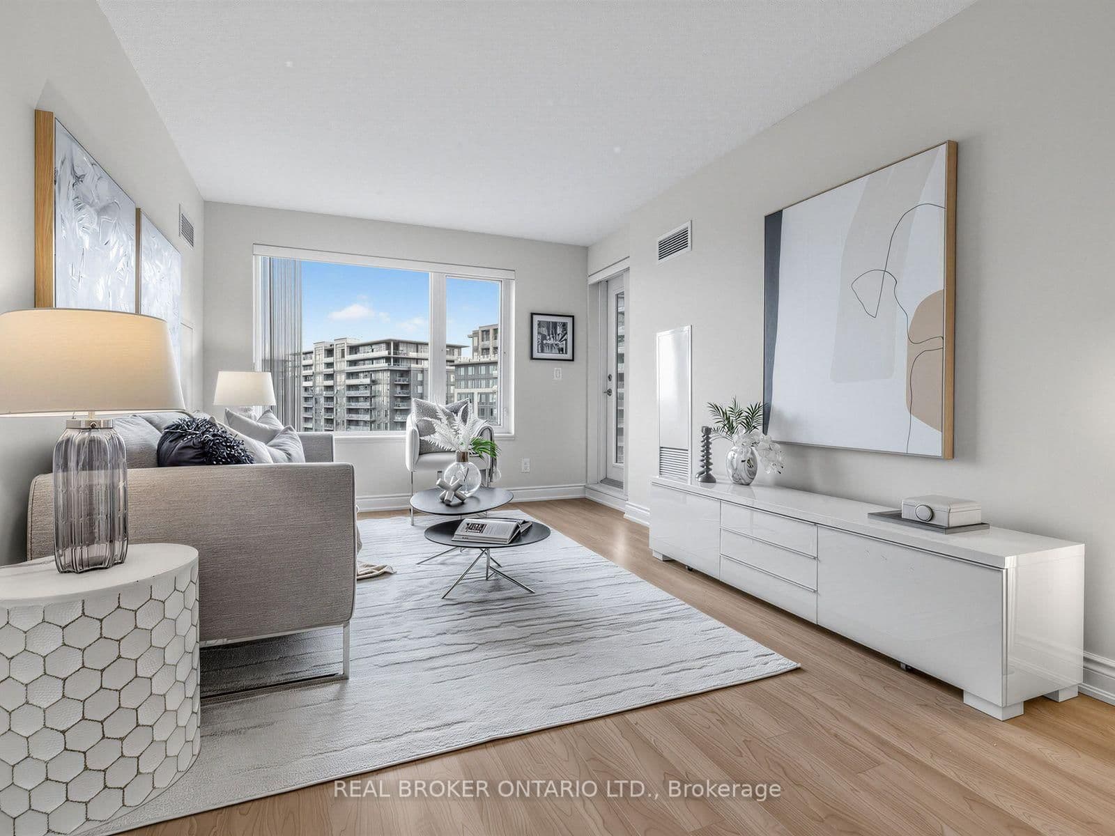 233 South Park Road, Unit 1012 thumbnail 11