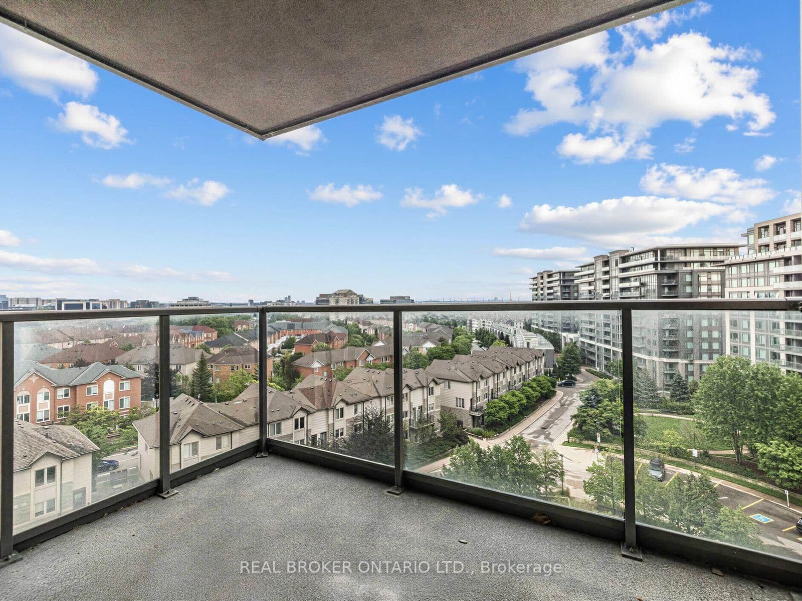 233 South Park Road, Unit 1012 thumbnail 20