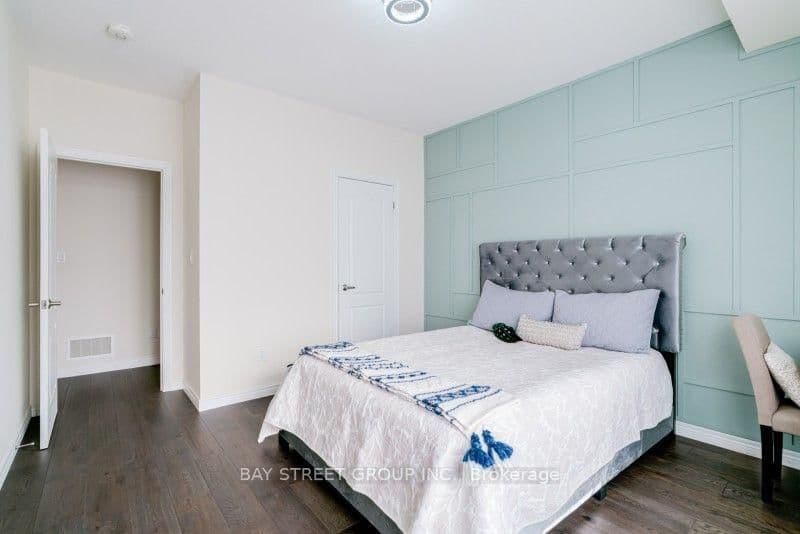 121 Luzon Avenue thumbnail 13