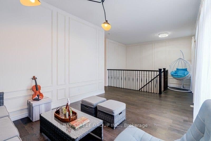 121 Luzon Avenue thumbnail 18