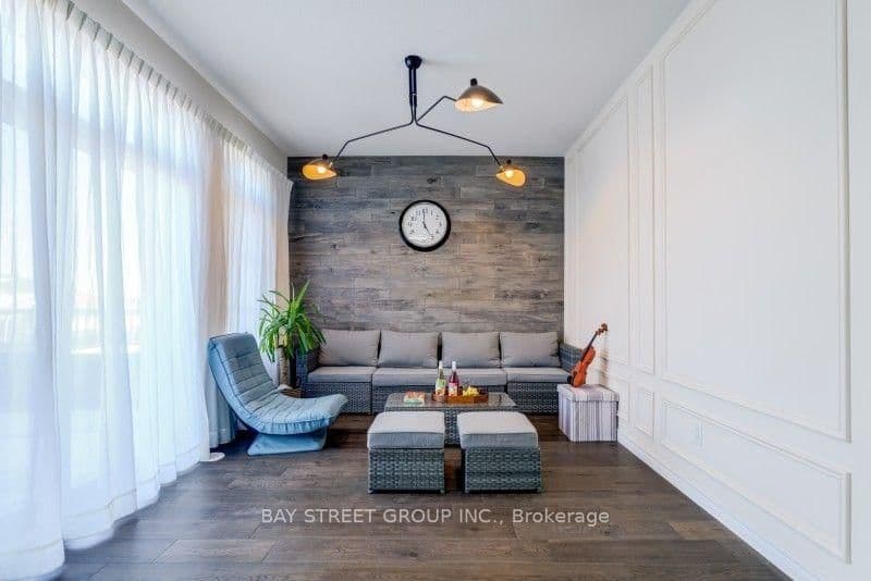 121 Luzon Avenue thumbnail 19