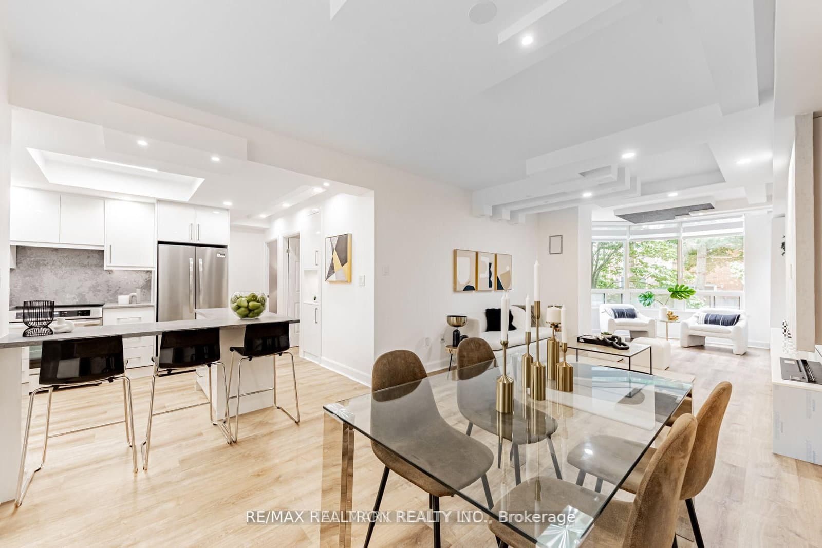 333 Clark Avenue W, Unit 321 thumbnail 10