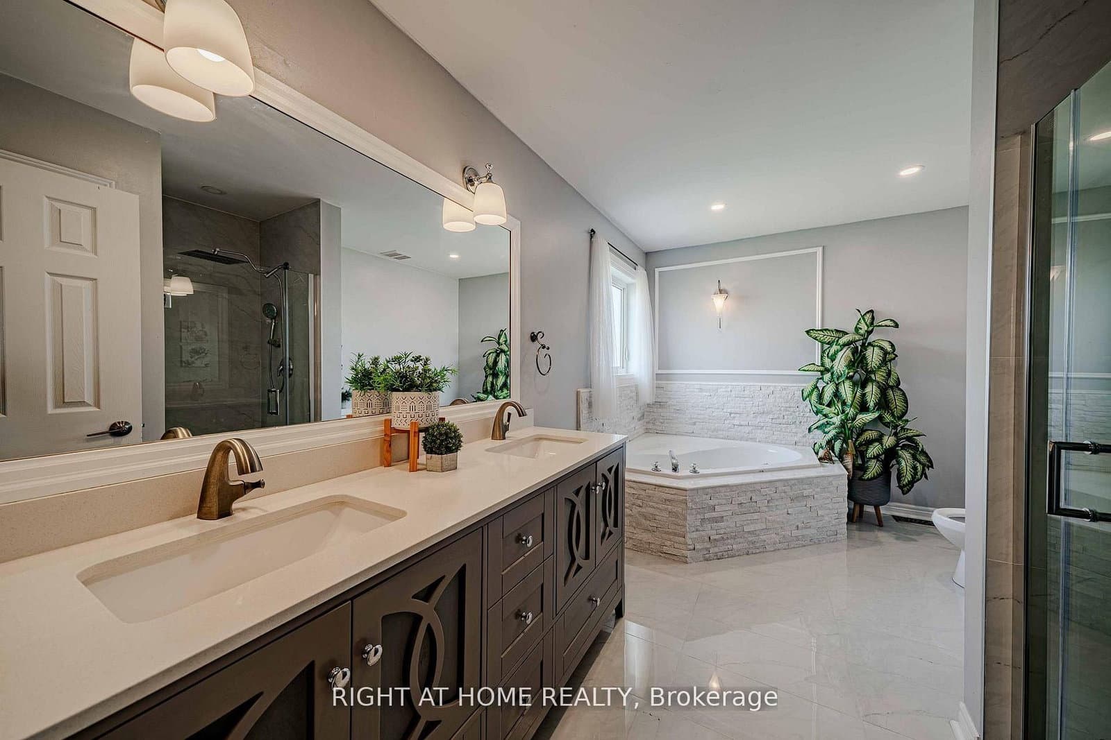 111 Forecastle Road thumbnail 25