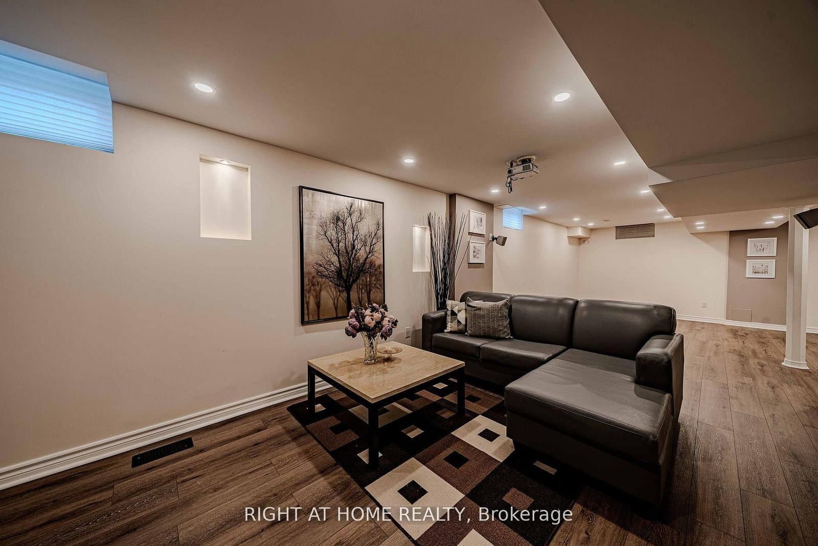 111 Forecastle Road thumbnail 43