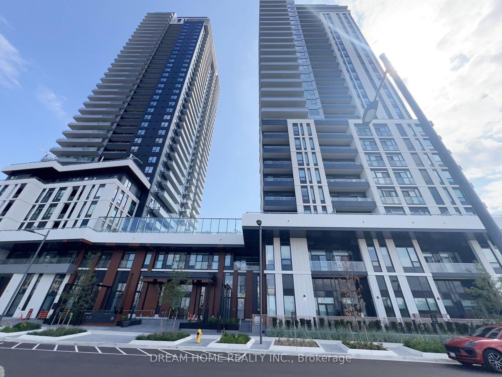 21 Meadowdale Road, Unit 1112 - Image 1
