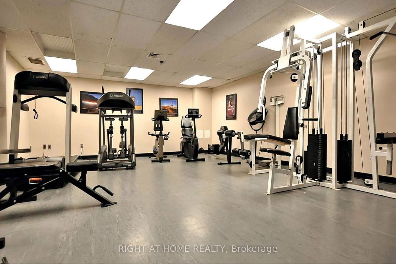 60 Inverlochy Boulevard, Unit 806 thumbnail 37