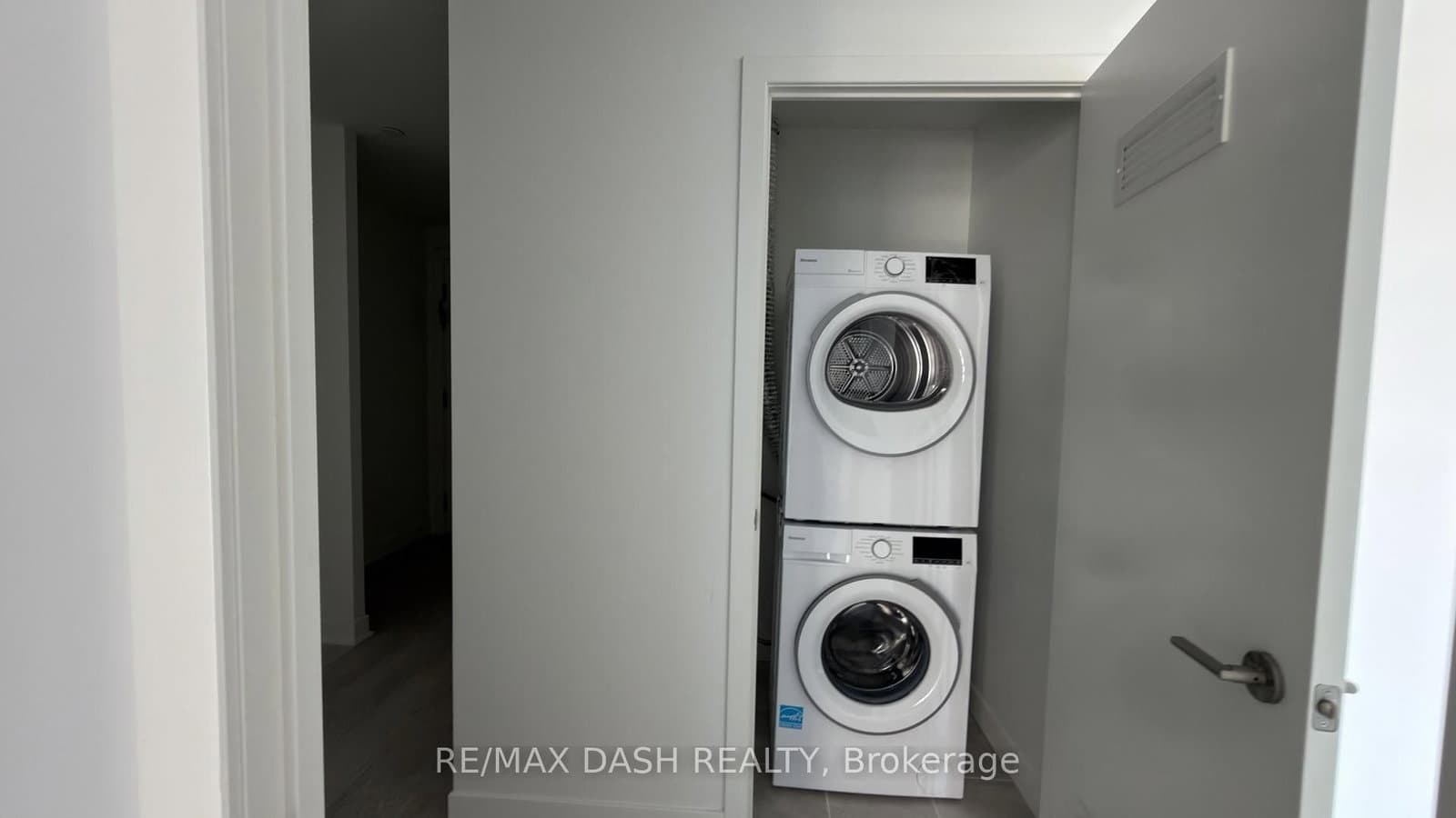 10 Flavelle Trail, Unit 802 thumbnail 12