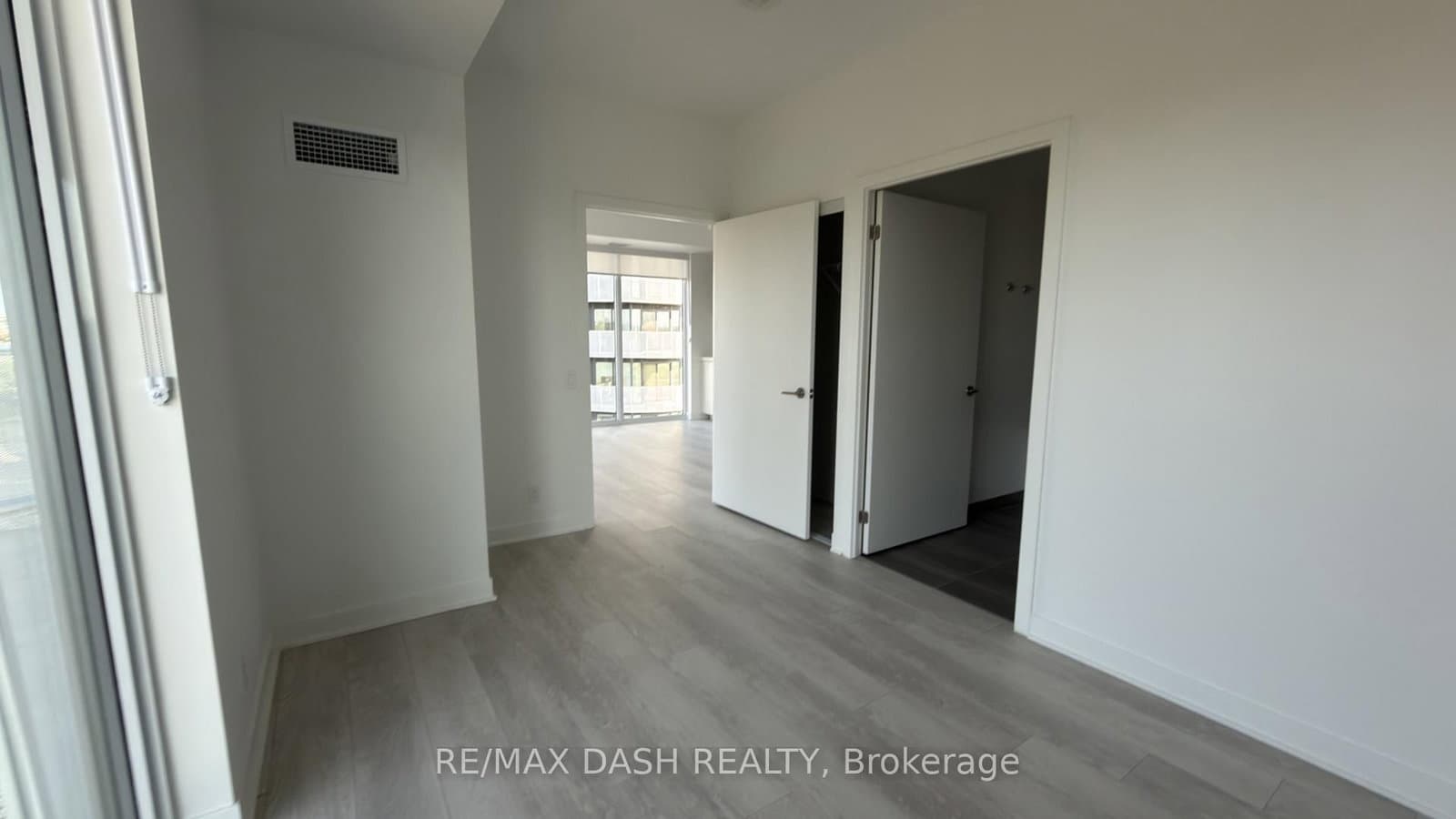 10 Flavelle Trail, Unit 802 thumbnail 16