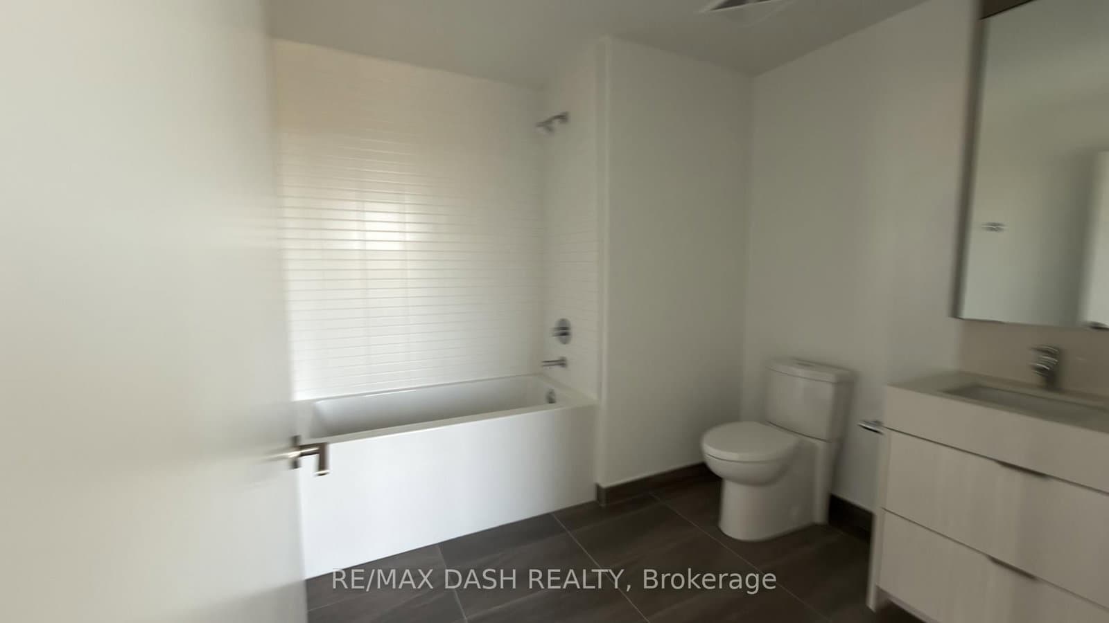 10 Flavelle Trail, Unit 802 thumbnail 17